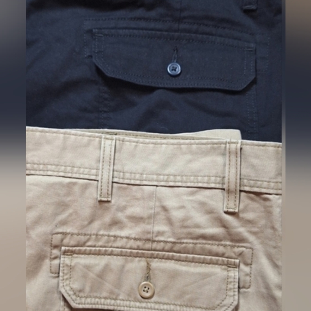 LEVI'S Cargo Shorts (2 Pair)Men’s Size W42 Beige‎ & Black Signature Gold Label
